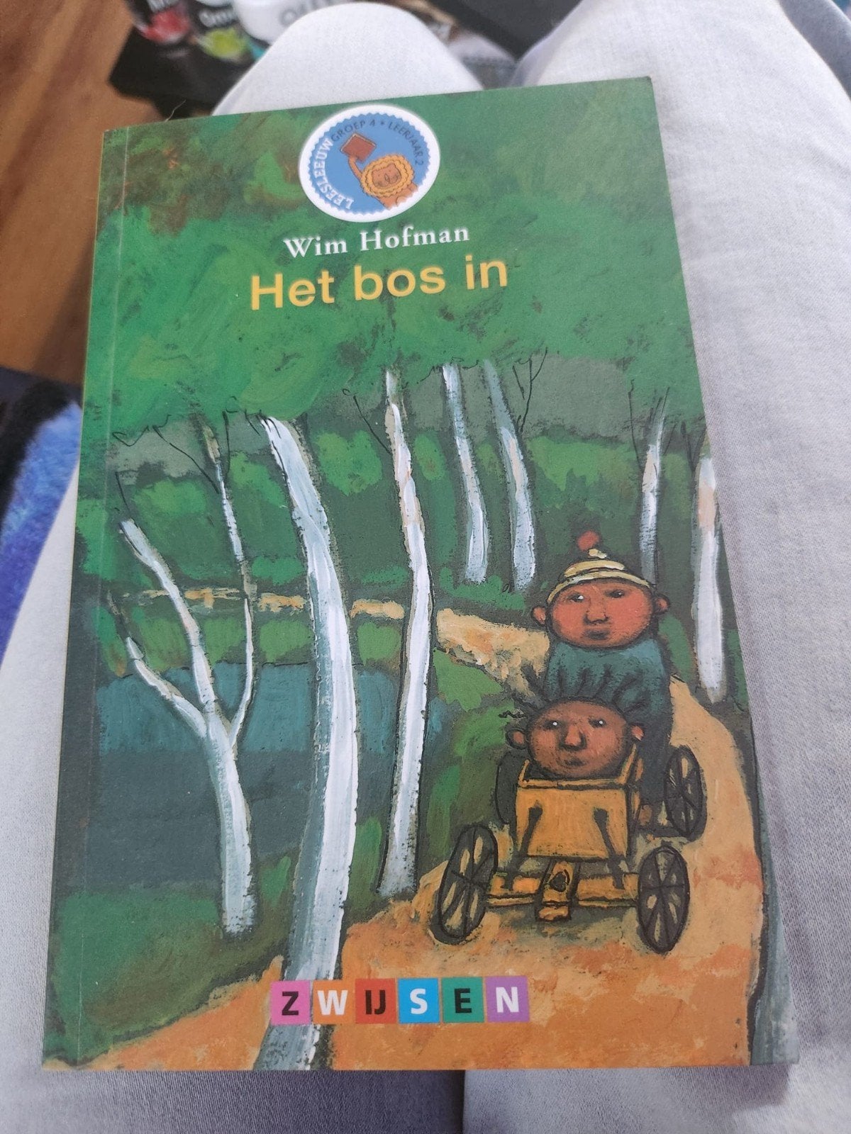 Wim Hofman - Het bos in (Leesleeuw reeks), Fictie algemeen, Wim Hofman, Ophalen of Verzenden, Zo goed als nieuw