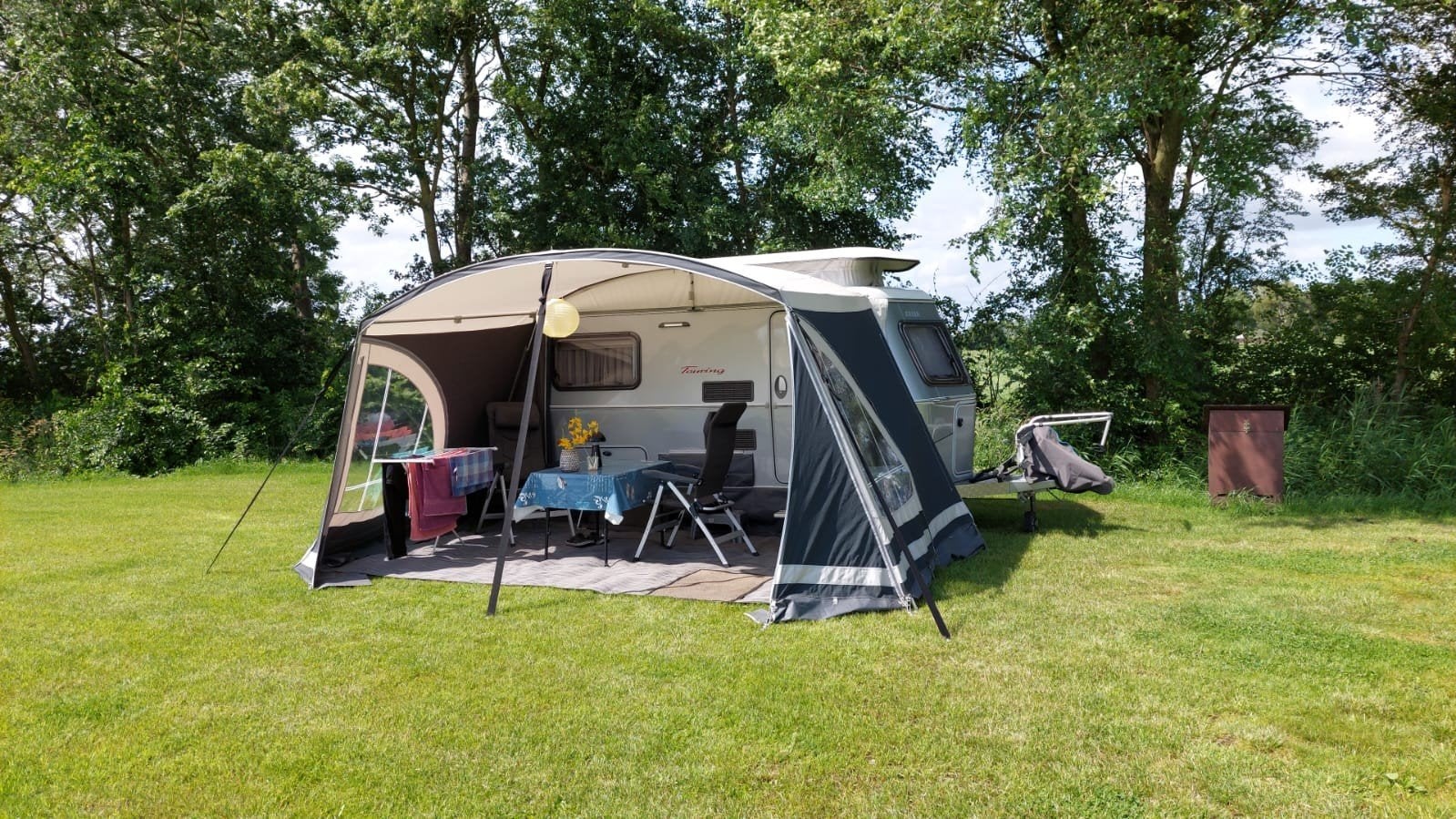 Boogluifel Reda Lucca voor Eriba Touring hoog model, Ophalen, Gebruikt