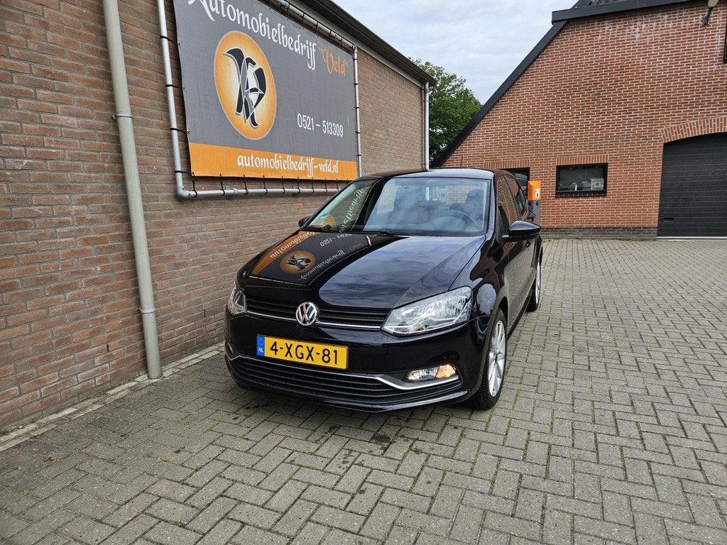 Volkswagen Polo 1.0 Comfortline (bj 2014), Stof, Zwart, Origineel Nederlands, Bedrijf