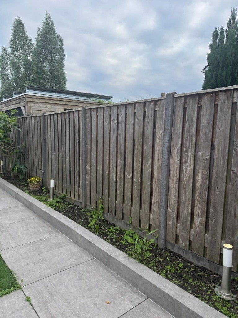 Houten schuttingen 24 stuks 180×180 cm incl. palen en rand, Tuin en Terras, Schuttingen, Ophalen, 6 meter of meer, Hout, 1 tot 2 meter