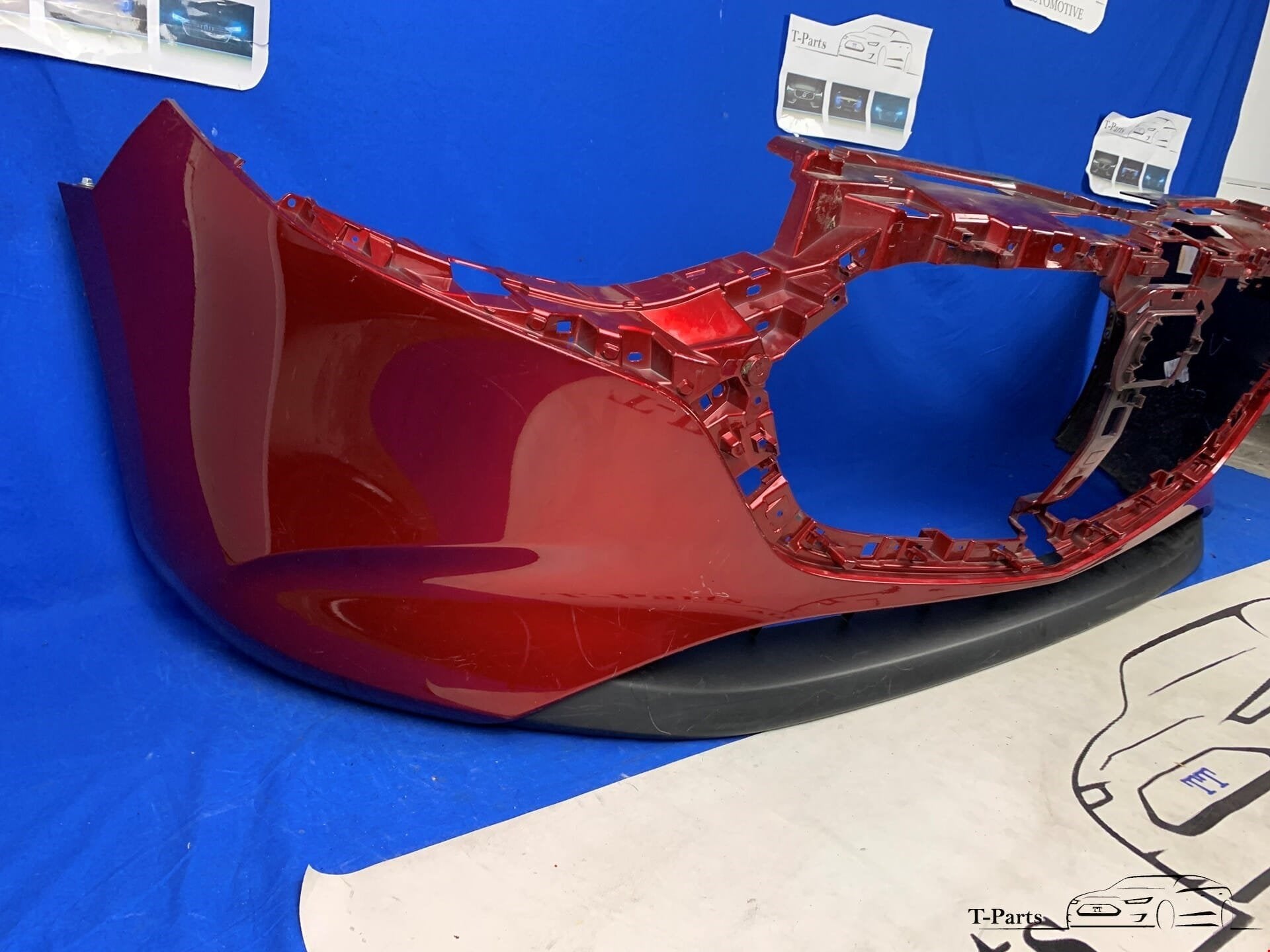 Mazda 3 voorbumper origineel bumper 2014+, Info@fabrikant.eu, Voor, Ophalen of Verzenden, Mazda