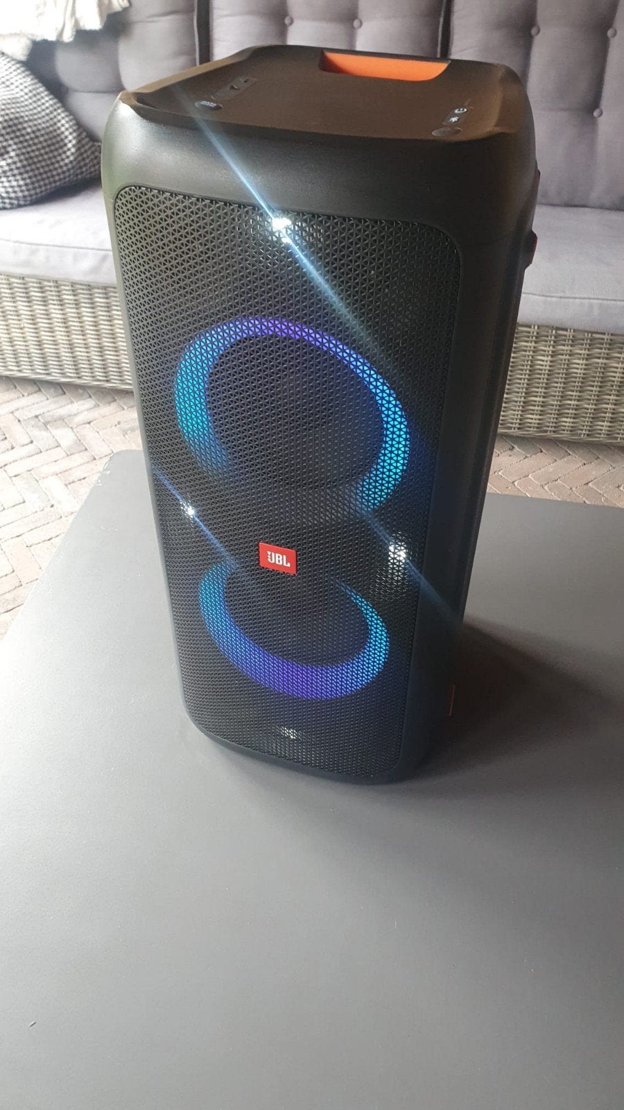 JBL Partybox 300 - Krachtige Party Speaker met Lichteffecten, Audio, Tv en Foto, Luidsprekers, JBL, Party speaker, Zo goed als nieuw