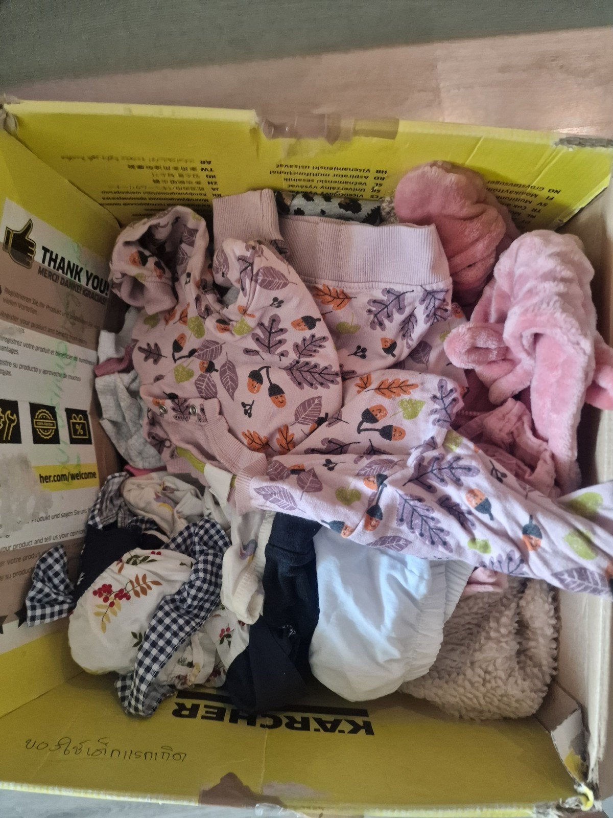 Doos vol babykleding: diverse maten en stijlen, Ophalen of Verzenden, Gebruikt, Overige maten