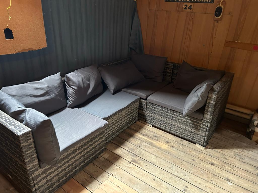 Minimaal gebruikte Loungeset met Kussens, Ophalen, 4 zitplaatsen, Zo goed als nieuw, Loungeset