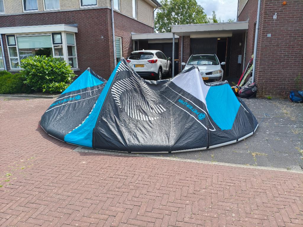 Peter Lynn Fury 13m2 Met bar, 13 m², Geen board, Ophalen of Verzenden, Zo goed als nieuw