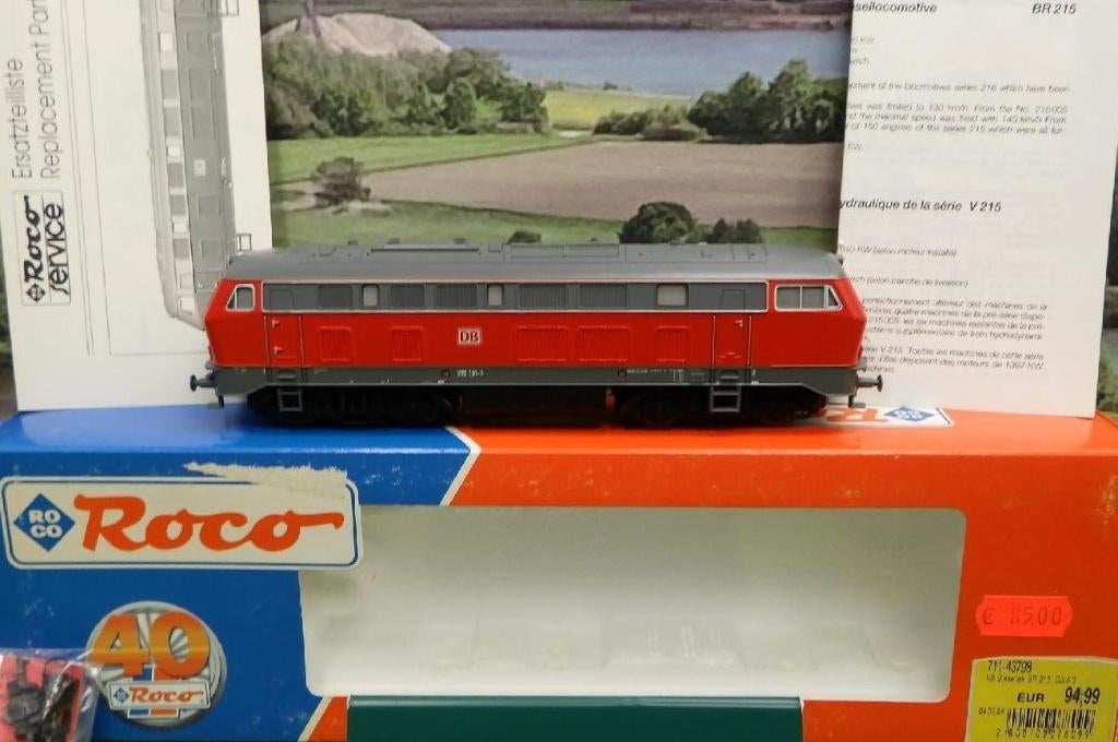 Roco diesel lokomotief 215 131-4 digitaal vb.lok NEM schach, Nieuw, Ophalen of Verzenden, Roco, Analoog