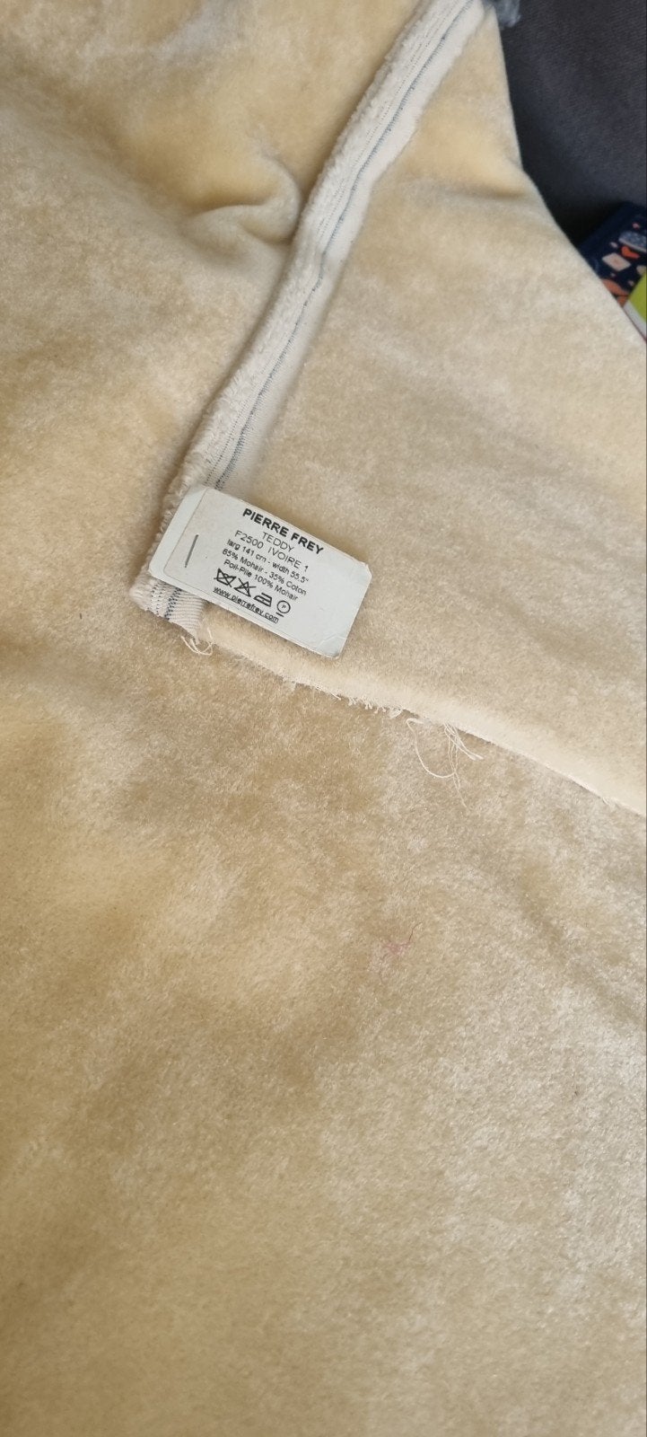 pierre frey stof ,teddie, 65% mohair 35& katoen, Overige materialen, Overige kleuren, Verzenden, 120 cm of meer