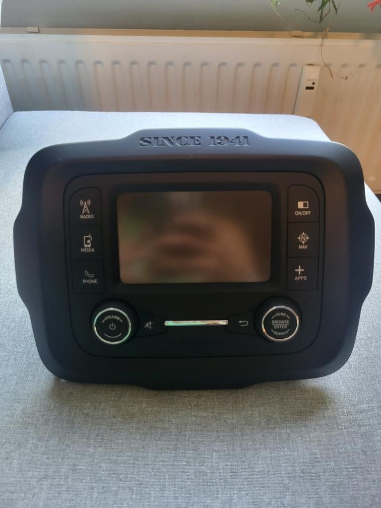 Jeep Renegade Uconnect Radio Navigatie Systeem, Auto diversen, Ophalen of Verzenden, Gebruikt