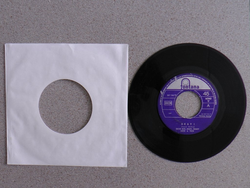 Dave Dee, Dozy Beaky Mick & Tich - Okay VINYL SINGLE, Ophalen of Verzenden, Gebruikt, 7 inch, Pop