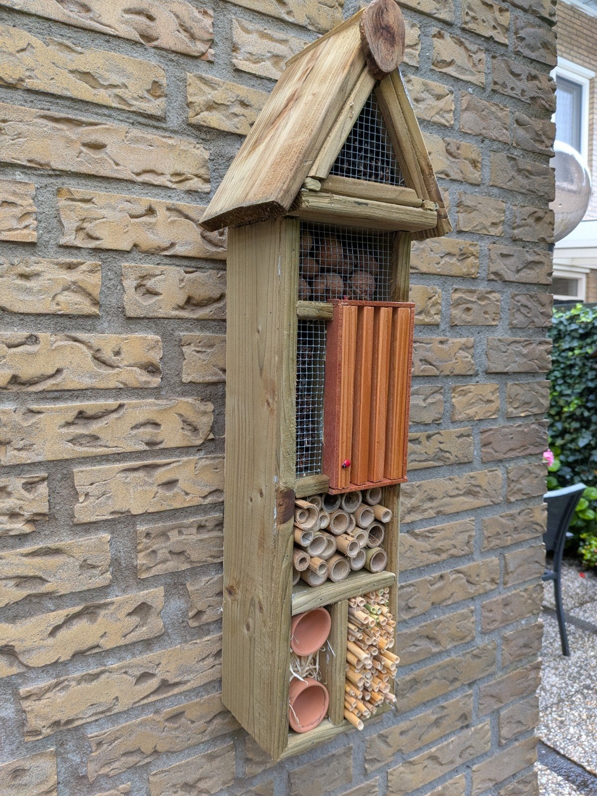Groot insectenhotel van geïmpregneerd tuinhout, Ophalen of Verzenden, Nieuw