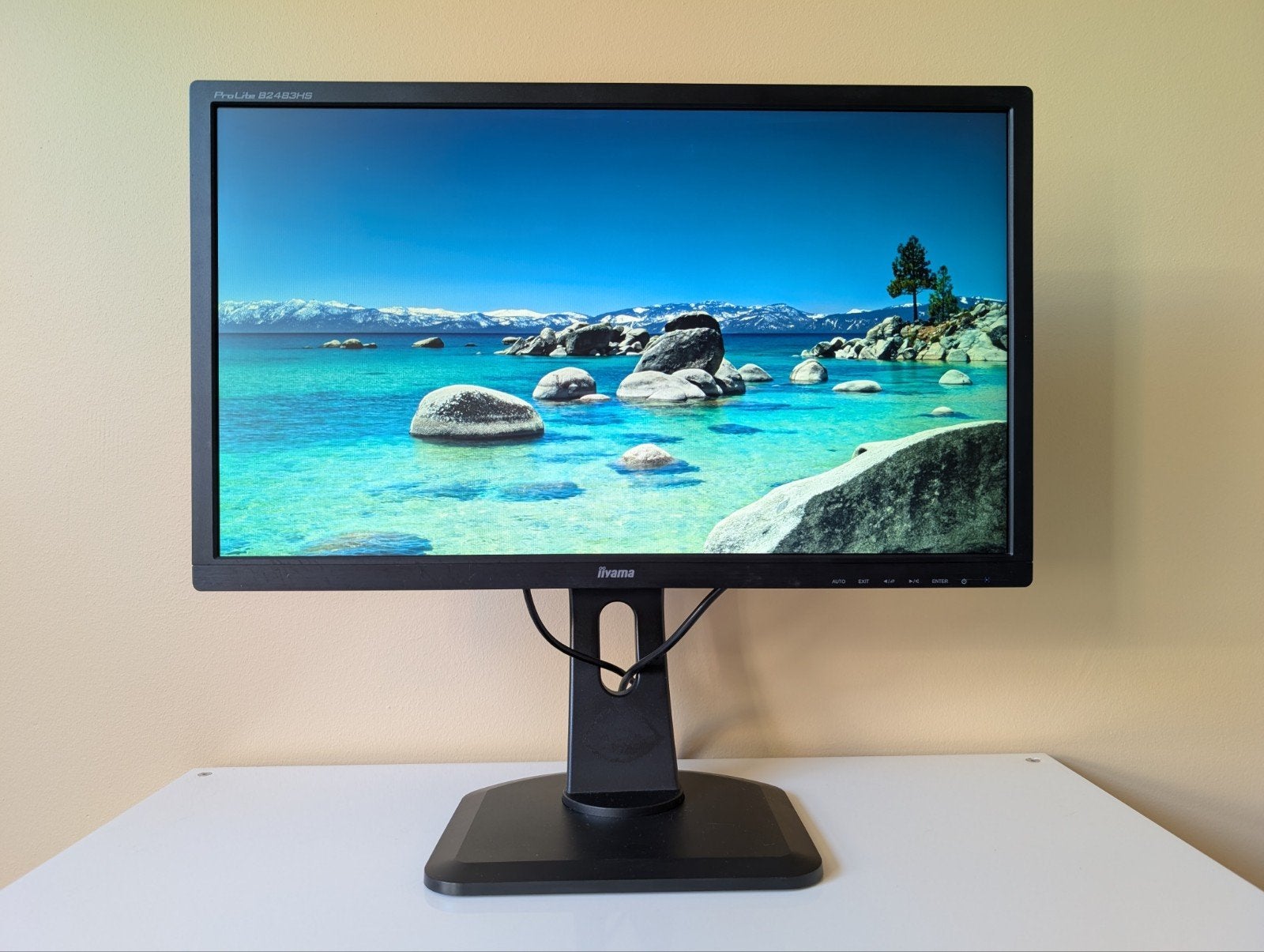 Monitor Iiyama 24″, Computers en Software, Ophalen, Gebruikt, IPS, IIyama