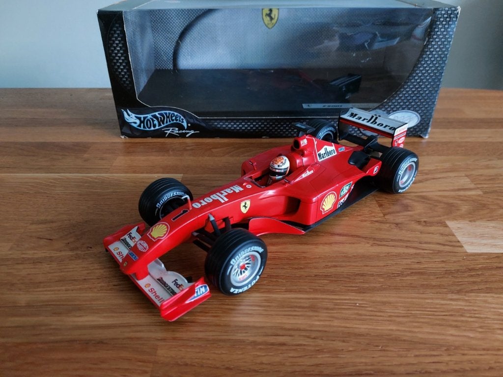 2001 Ferrari F2001 Marlboro #1 M. Schumacher Hot Wheels 1:18, Ophalen of Verzenden, Zo goed als nieuw, Auto, Hot Wheels