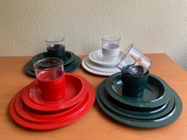 Mepal Rosti Classic: 1 p.- pers. servies in diverse kleuren, Lochem, Ophalen of Verzenden, Zo goed als nieuw, Mepal