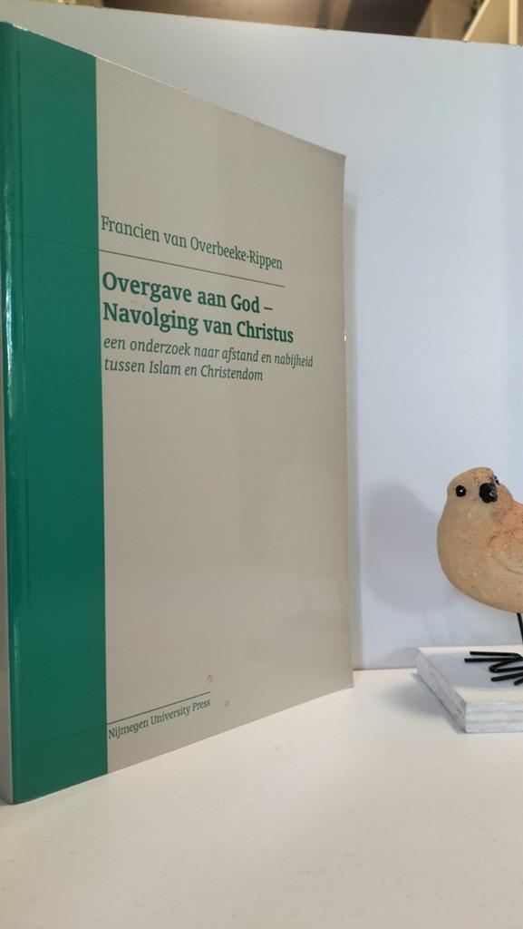 Overbeeke- Rippen, Francien van; Overgave aan God –, Boeken, Godsdienst en Theologie, Ophalen of Verzenden, Gelezen, Islam