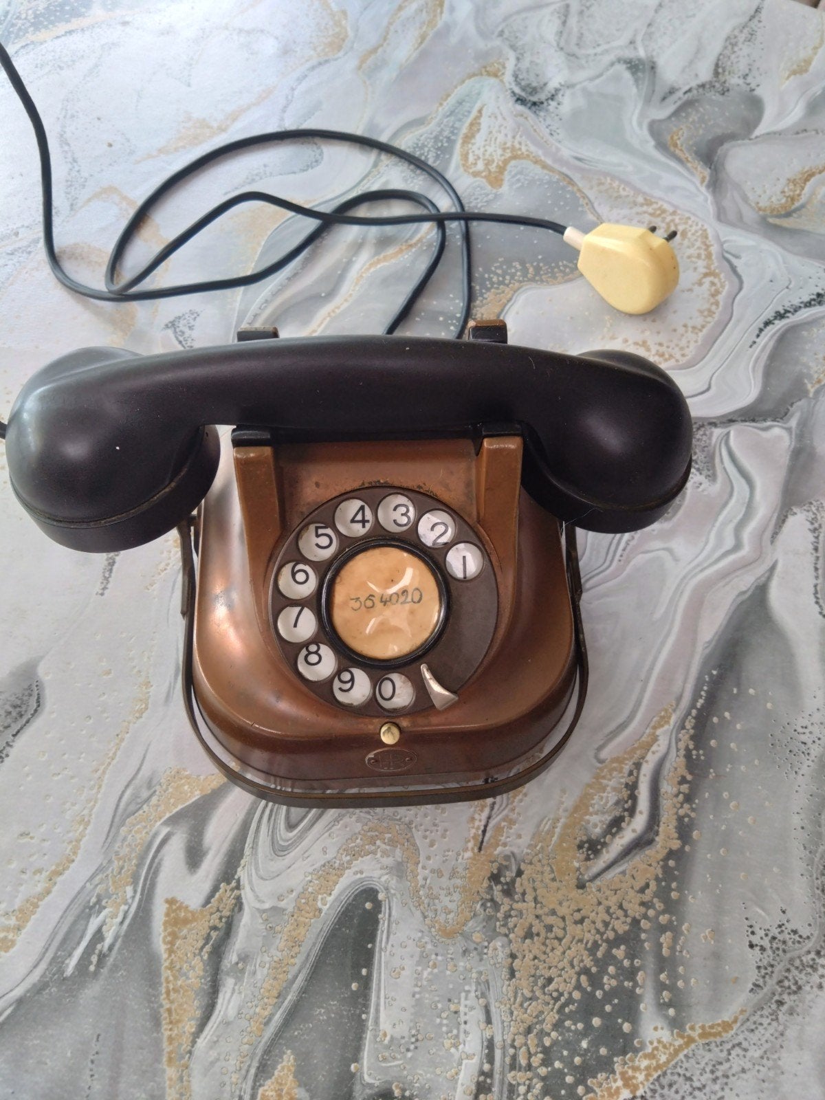 Oude telefoon met draaischijf, Ophalen of Verzenden