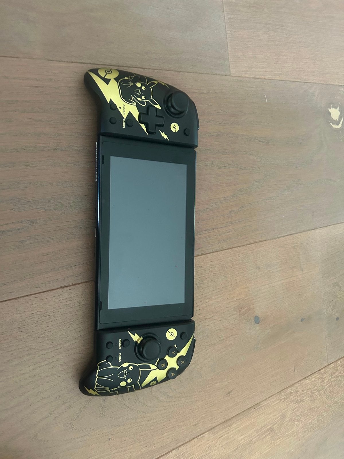 Nintendo Switch met controller, 2 games en hoesje, Ophalen, Met 2 controllers, Switch Original, Gebruikt
