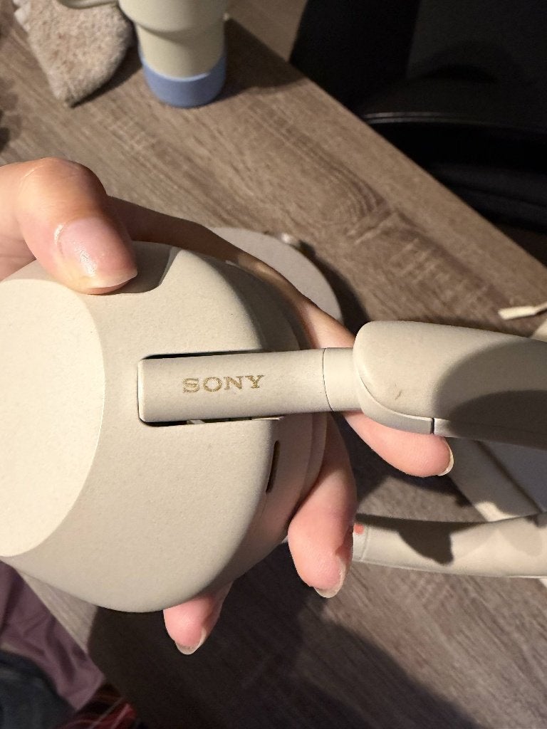 Foto 3 van Sony WH-1000XM5 Draadloze Noise-Cancelling Hoofdtelefoon