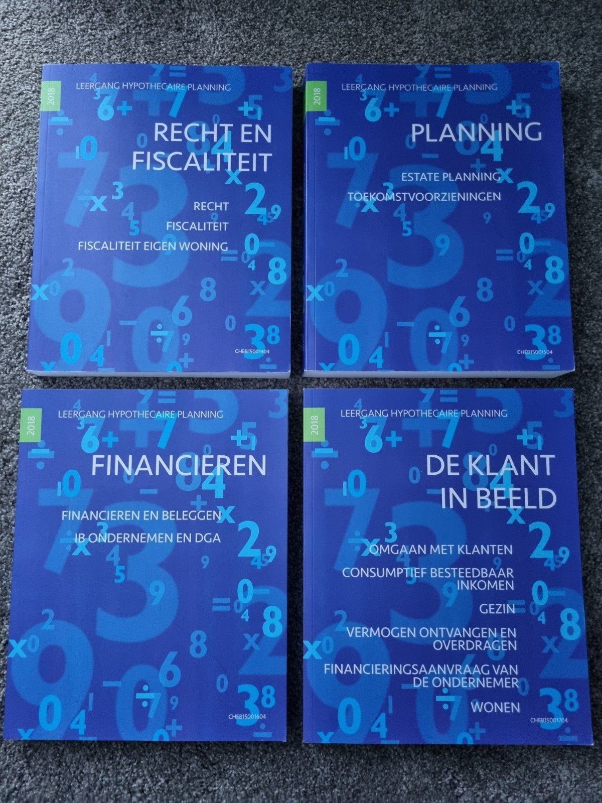 Vier boeken : Leergang hypothecaire planning -- 2018, Ophalen of Verzenden, Beta, Zo goed als nieuw, HBO
