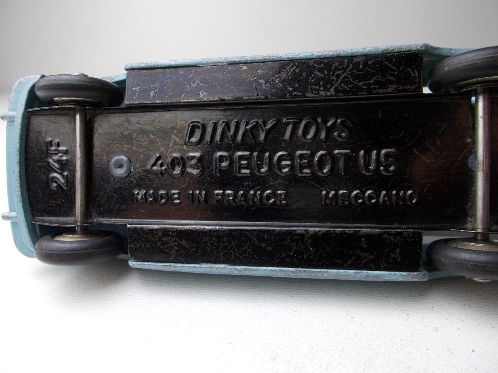 1958 Dinky Toys 24F FAMILIALE 403 PEUGEOT U5 Stationcar (B), Ophalen of Verzenden, Zo goed als nieuw, Auto, Dinky Toys