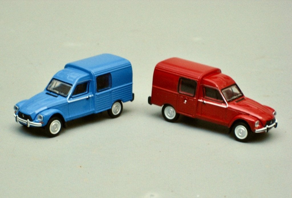 Citroen Acadiane rood of blauw Brekina 1:87, Ophalen of Verzenden, Nieuw, Auto, Brekina