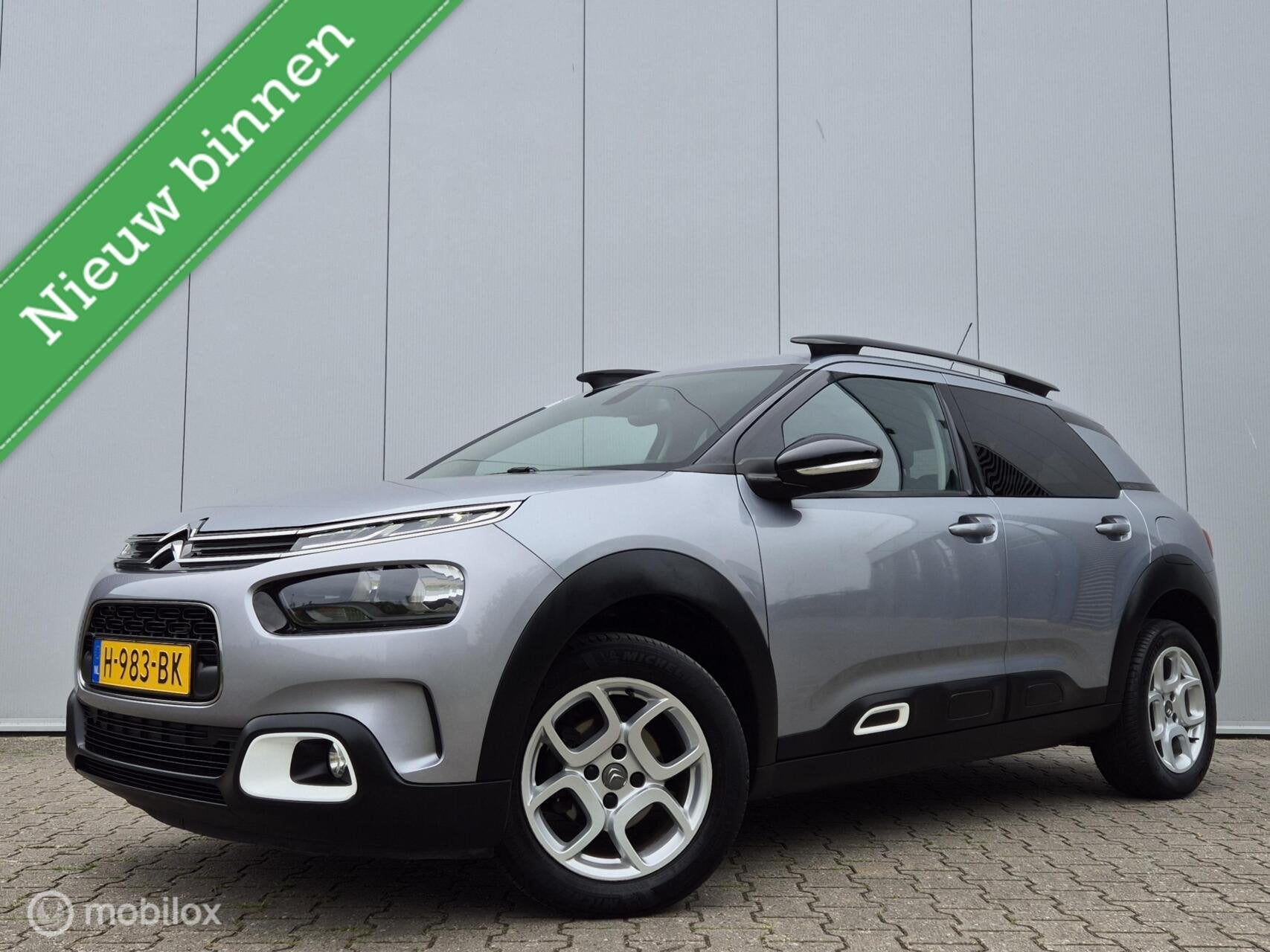CITROEN C4 CACTUS 1.2 PURETECH SHINE/STOELVERWARMING/CAMERA/, Auto's, Citroën, Voorwielaandrijving, Gebruikt, Euro 6, 49 €/maand