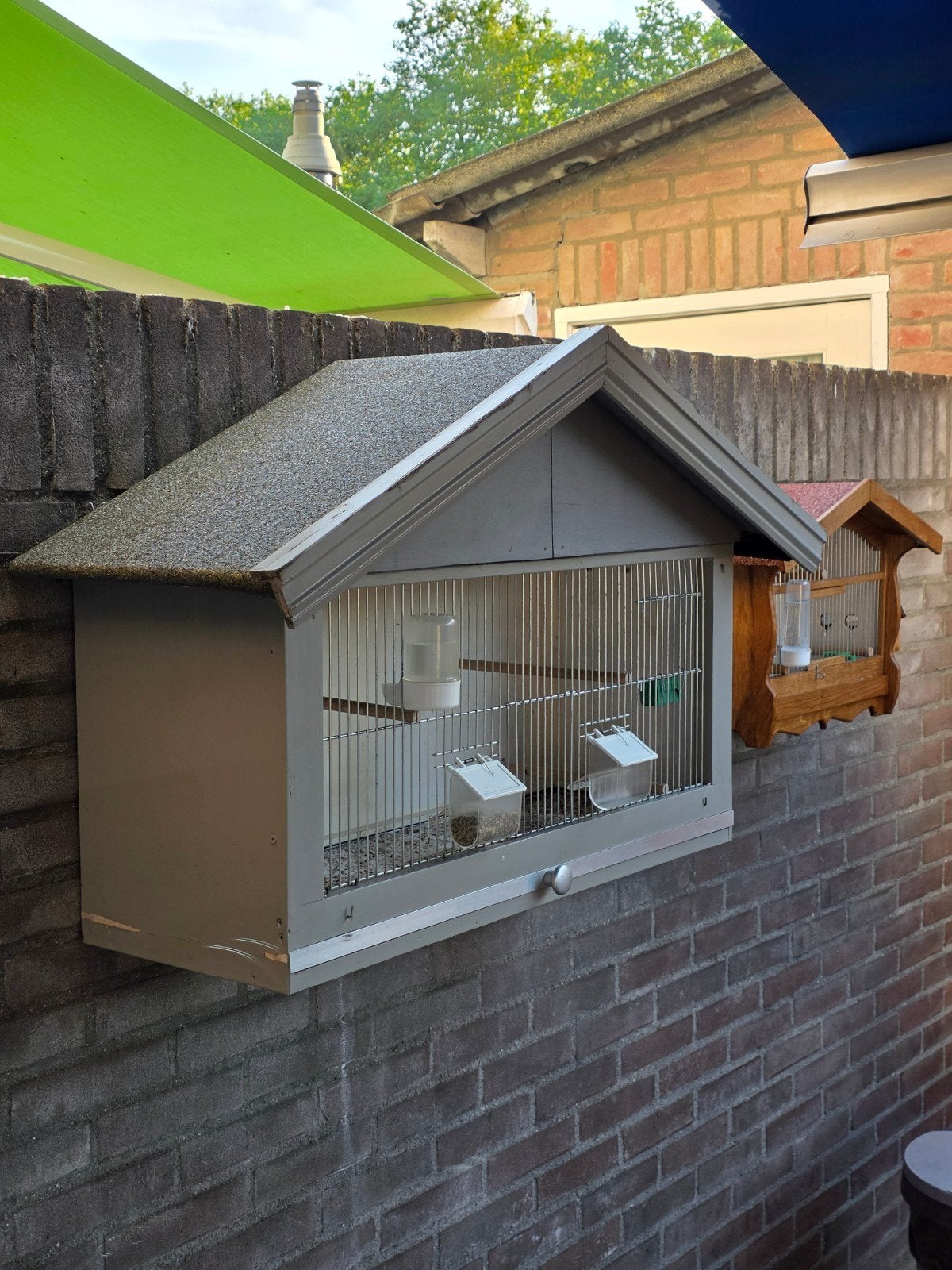 Mooie grote vogelkooi zeer goede staat broedkooi zangkooi, Ophalen, Zo goed als nieuw, Hout, Vogelkooi