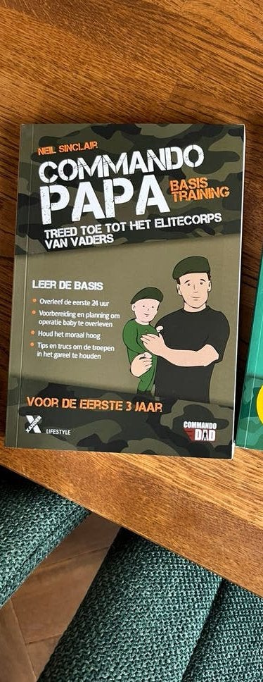 Boek - commando papa (basistraining), Ophalen of Verzenden, Zo goed als nieuw
