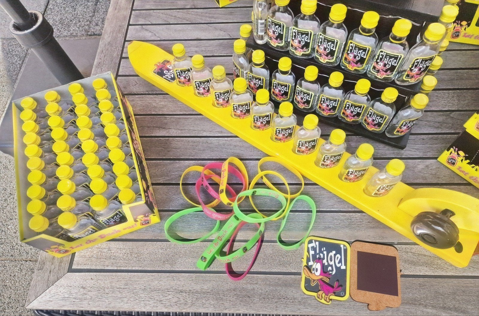 flugel plankje met bel, Tickets en Kaartjes