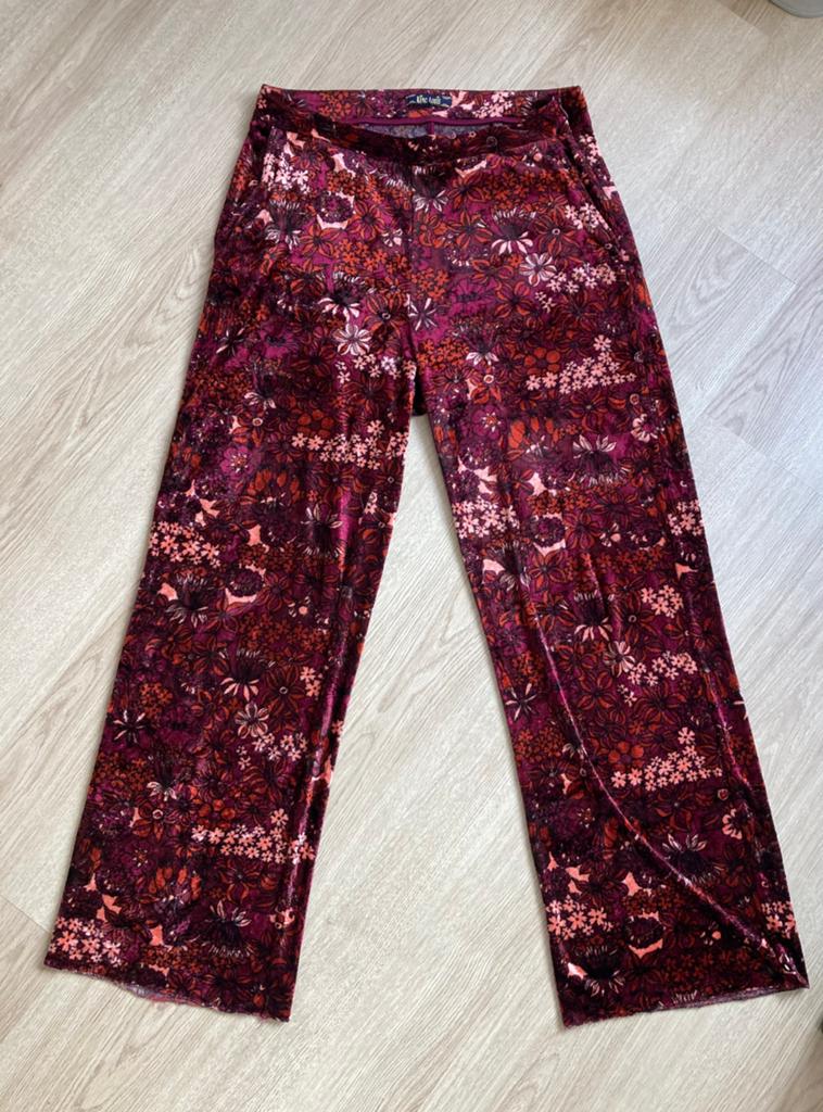 Fleurige King Louie broek, Kleding | Dames, Broeken en Pantalons, Ophalen of Verzenden, Zo goed als nieuw, Maat 38/40 (M), Lang