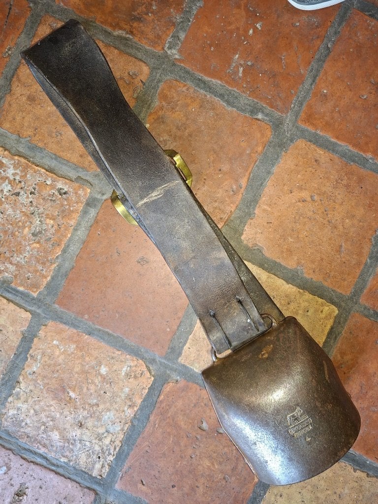 gesmede ijzeren koeienbel CHAMONIX, jaar 1850-60, Antiek en Kunst, Ophalen of Verzenden