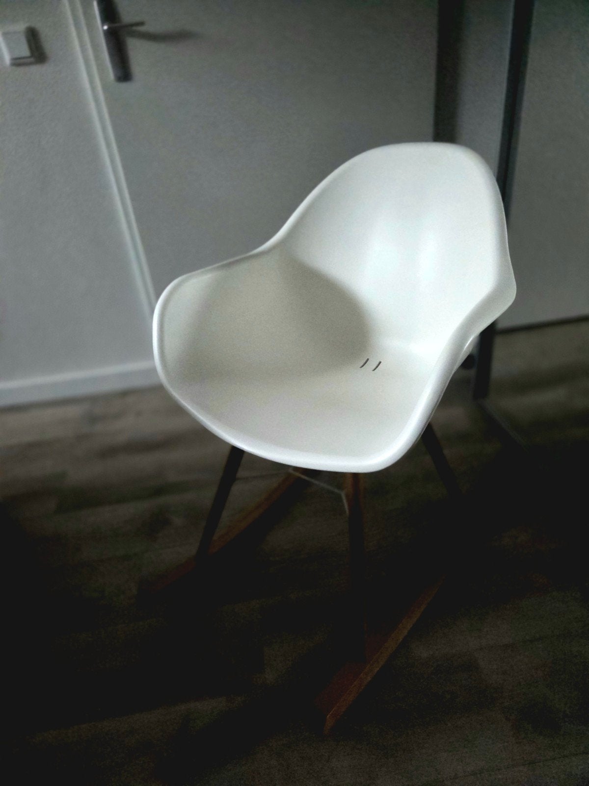 Design schommelstoel babykamer, Huis en Inrichting, Stoelen, Wit, Scandinavisch, Ophalen of Verzenden, Zo goed als nieuw