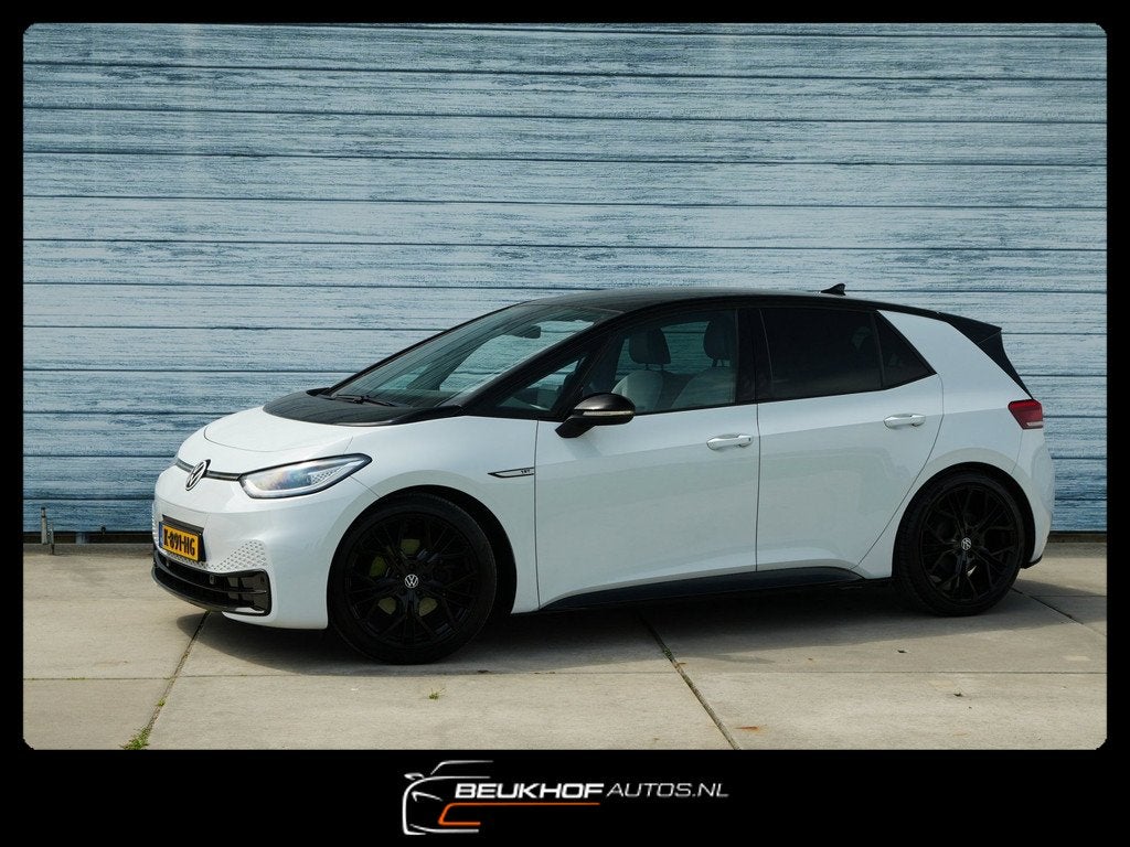 Volkswagen ID.3 First Plus 58 kWh Trekhaak Nav Soh Cam 91.5%, Auto's, Automaat, 966 min, Gebruikt, Wit