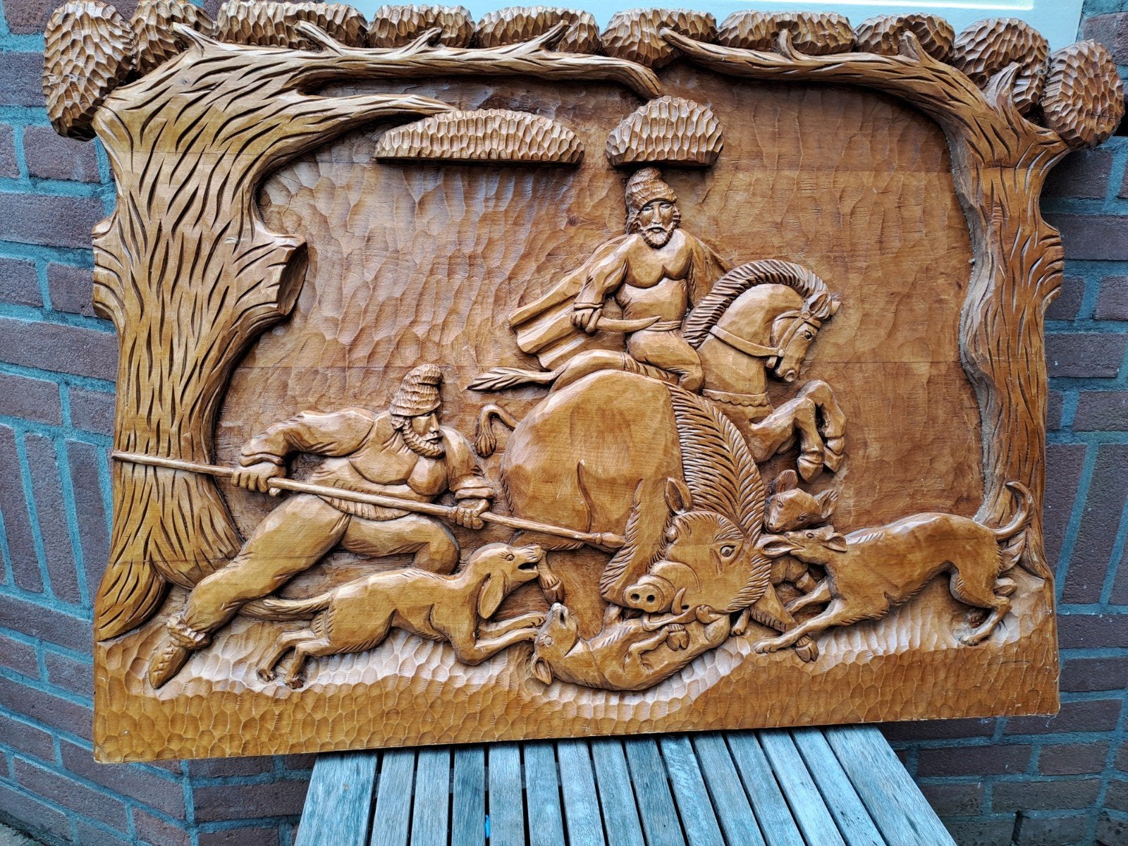 Groot Houtsnijwerk Jachttafereel - Handgemaakt 1992, Houtsnijwerk, Handgemaakt, Scène, Hout