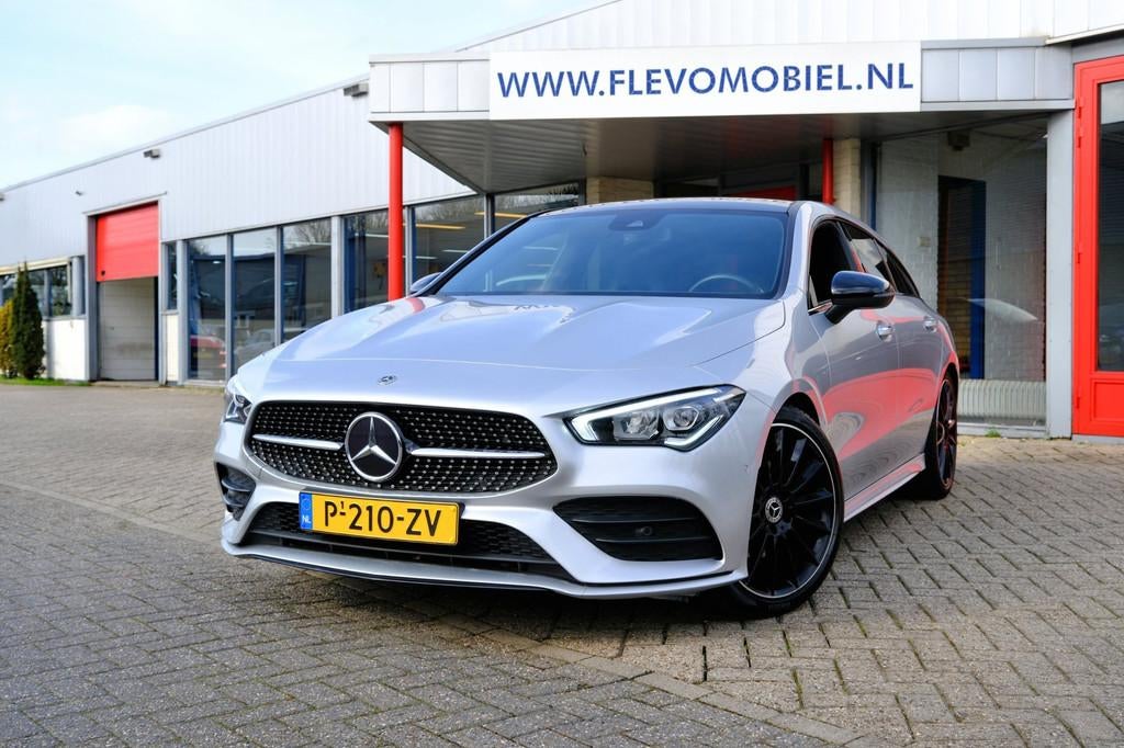Mercedes-Benz CLA-klasse Shooting Brake 180 AMG Line Aut. Pa, Auto's, CLA, 136 pk, Gebruikt, Euro 6
