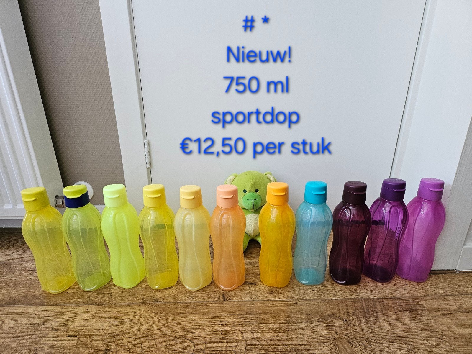 #* Tupperware nieuwe 750 ml flessen sportdop gekleurd, Overige kleuren, Ophalen of Verzenden, Met tuit/dop, Drinkfles