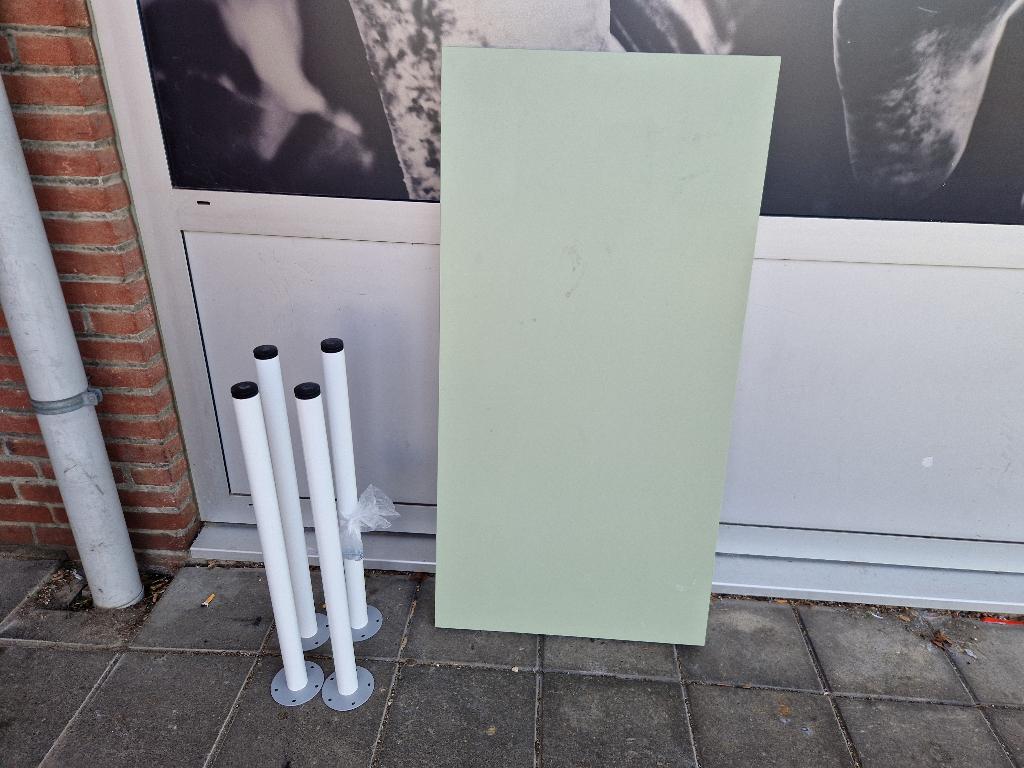 IKEA LAGKAPTEN bureau – 120x60 cm (lichtgroen), Ophalen, Groen, Gebruikt, 120 cm