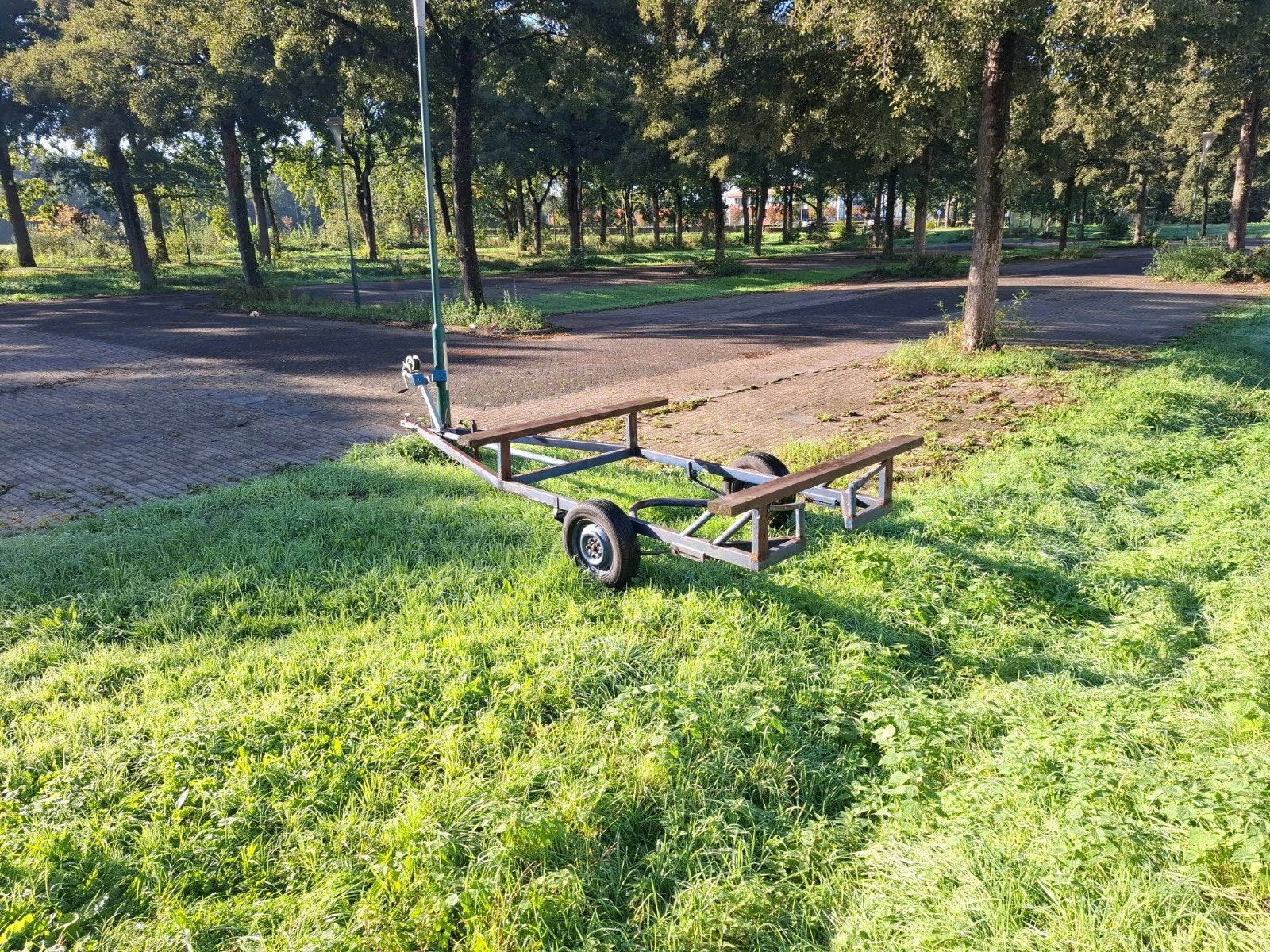 Zeer stevige stallingstrailer ongeremd, Ophalen, Gebruikt
