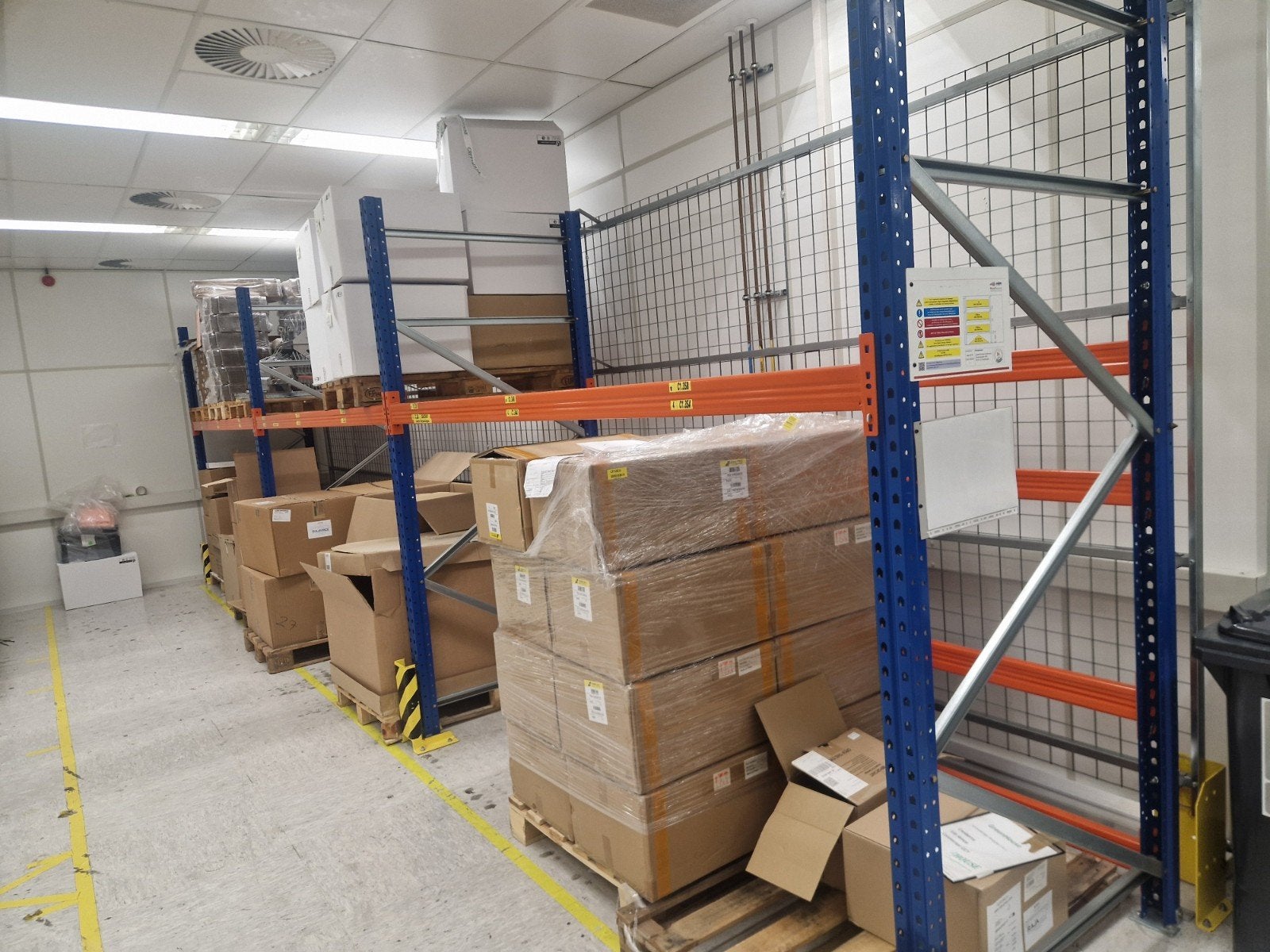 Stelling 15 staanders en 40 liggers, Ophalen of Verzenden