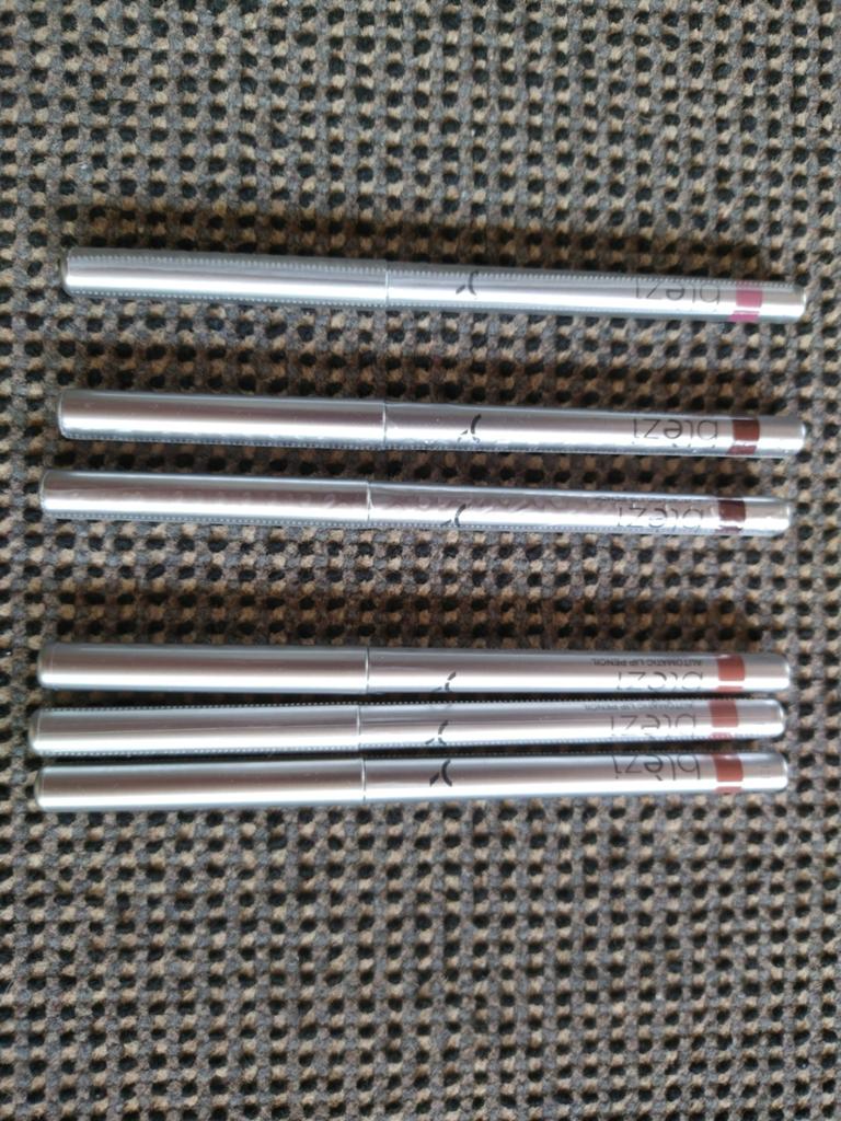 Blezi nieuwe lip pencil, Ophalen of Verzenden, Nieuw, Elektrisch, Overige soorten