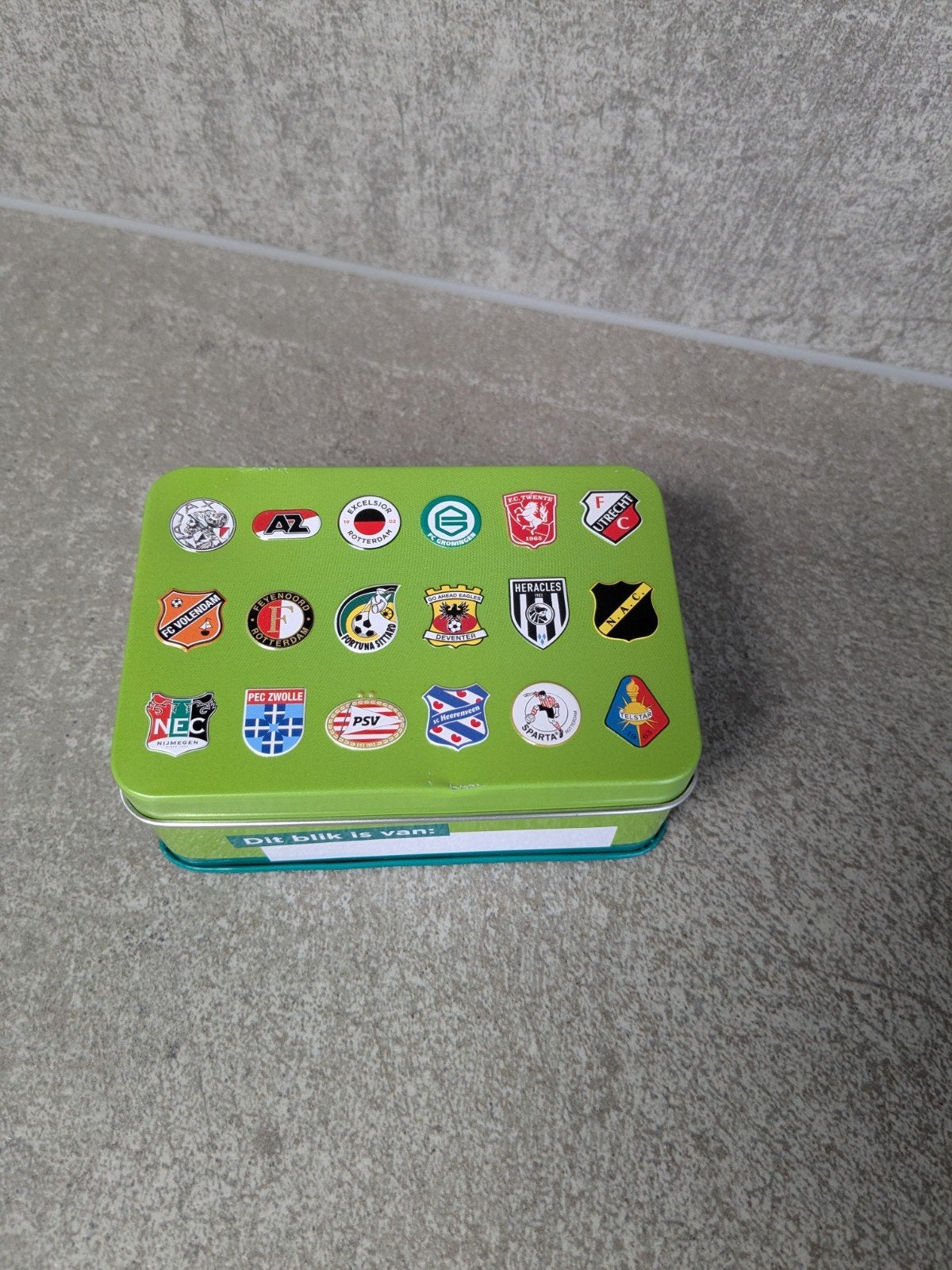 Leeg sticker verzamel blik voetbal Eredivisie, Ophalen of Verzenden, Gebruikt, Overige, Overige merken