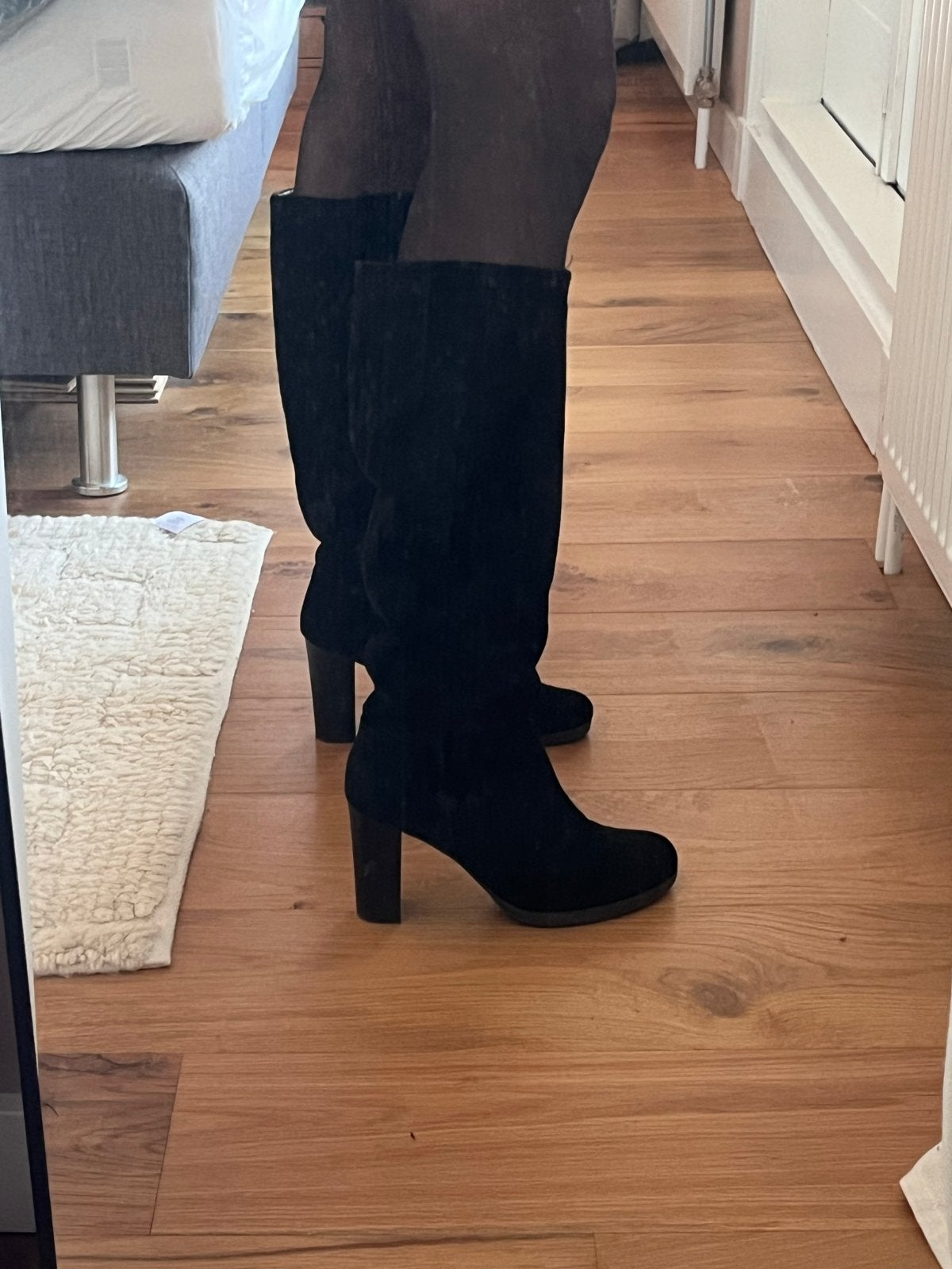 Suede laarzen manfield maat 39, Ophalen of Verzenden, Zo goed als nieuw, Zwart, Hoge laarzen