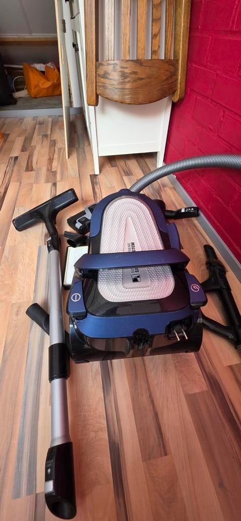 Rowenta Silence Force Cyclonic Stofzuiger, Witgoed en Apparatuur, Stofzuigers, Ophalen, Zo goed als nieuw, Reservoir, Stofzuiger