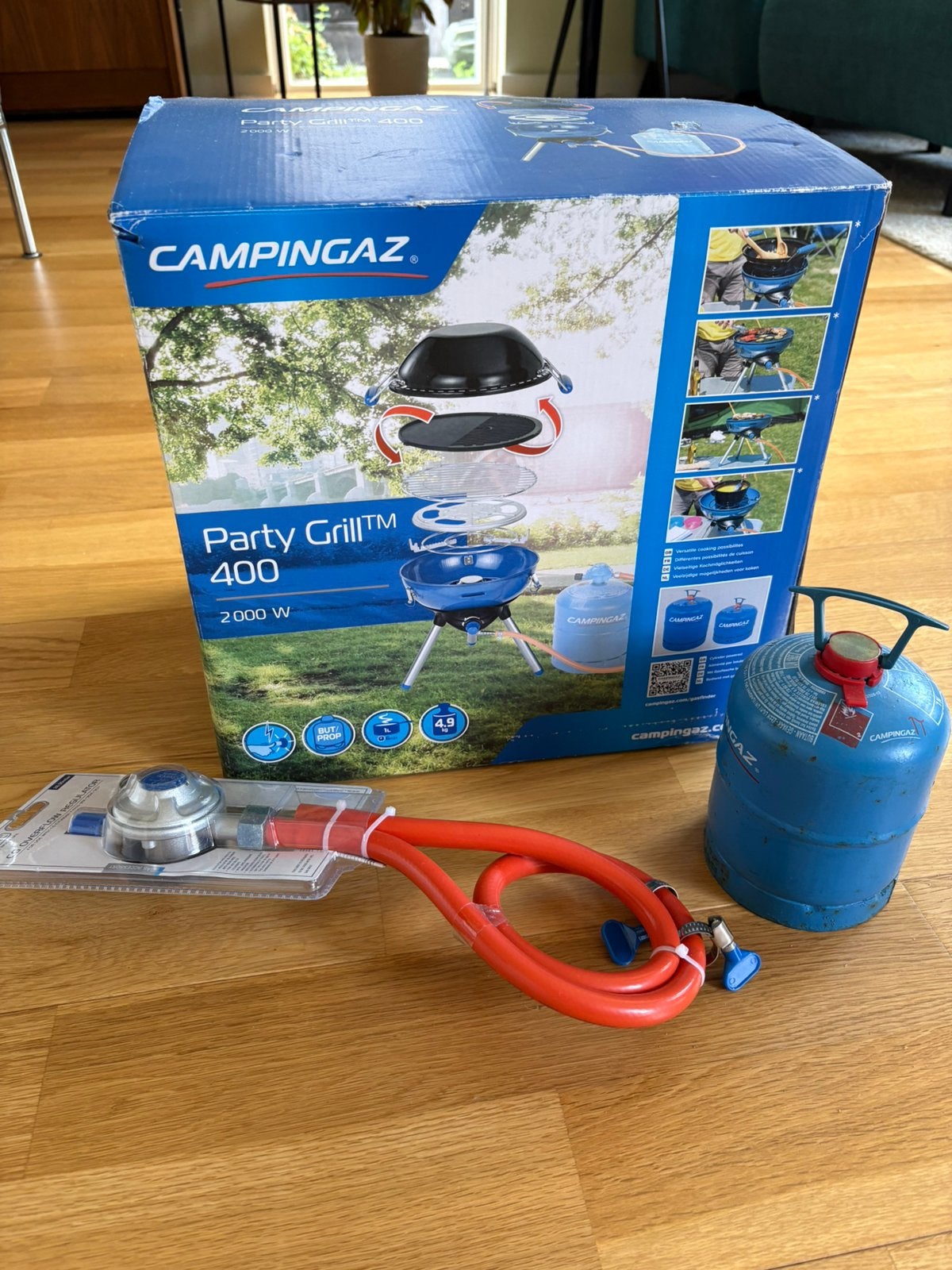NIEUW Campingaz partygrill 400 incl overflow regulator + gas, Caravans en Kamperen, Ophalen, Nieuw