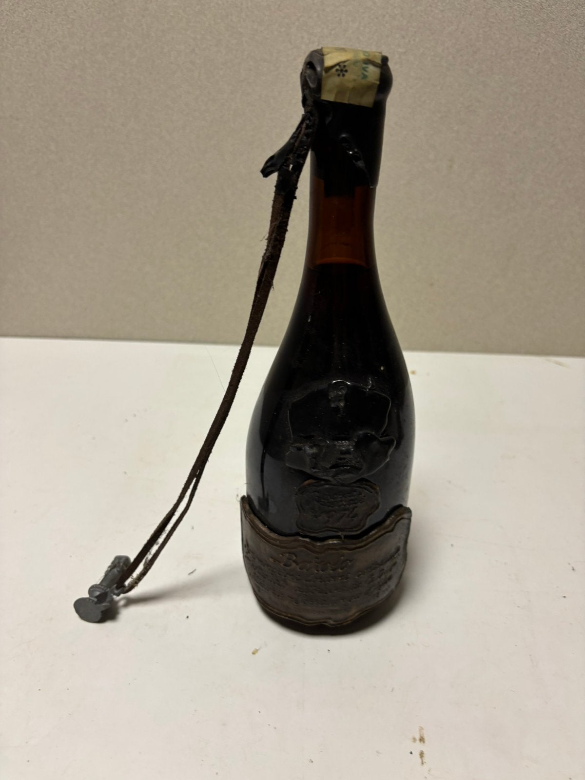 Villadoria Barolo Riserva Speciale uit 1974, Verzamelen, Ophalen