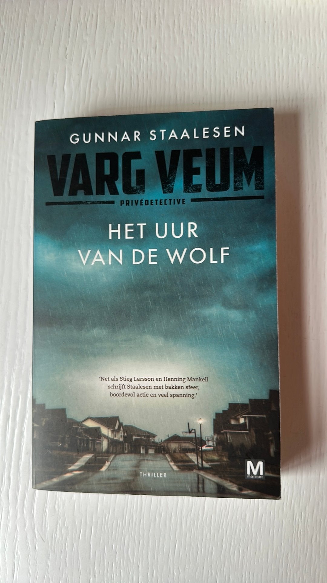 Gunnar Staalesen - Het uur van de wolf, Ophalen of Verzenden, Zo goed als nieuw, Gunnar Staalesen