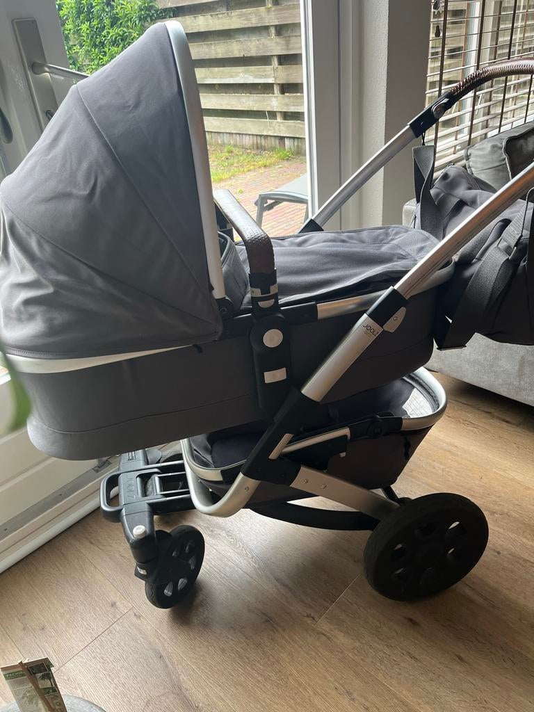 Joolz Geo 2 complete kinderwagen met accessoires, Zo goed als nieuw, Combiwagen, Met reiswieg, Ophalen