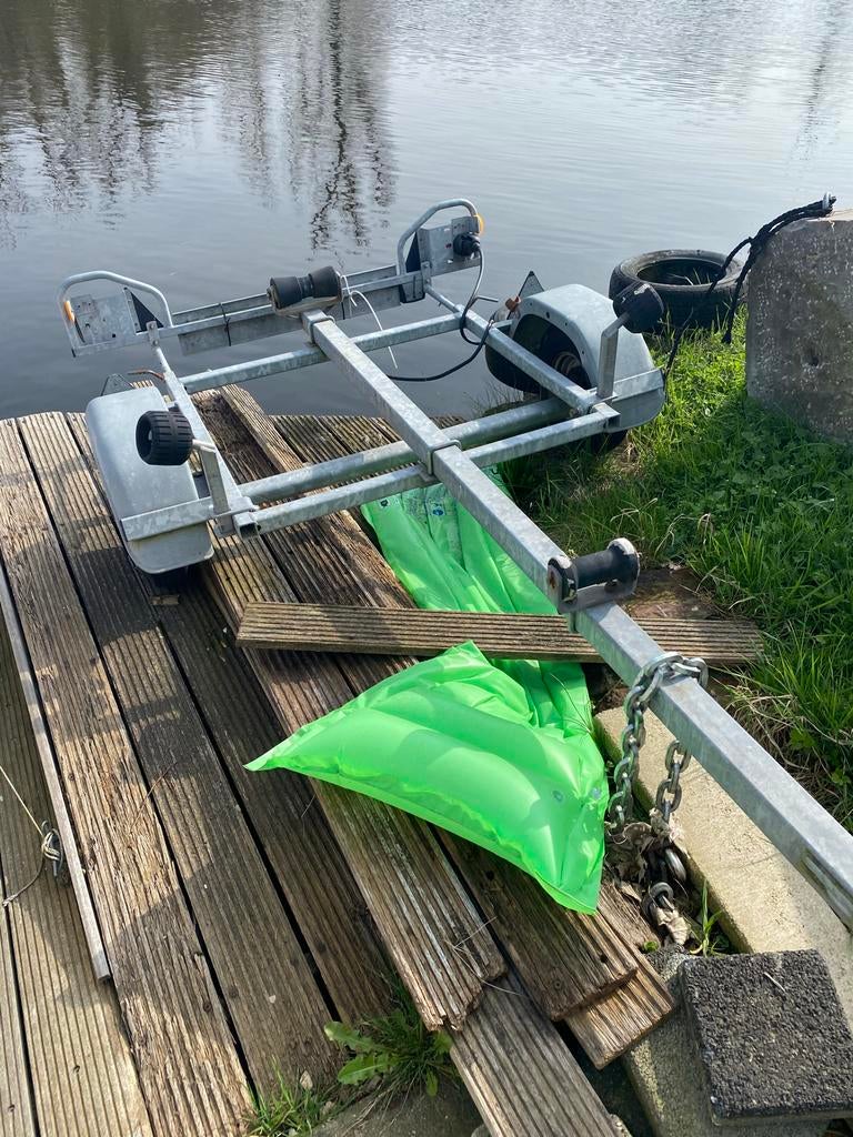 Boottrailer met lier te huur, Watersport en Boten, Ophalen of Verzenden, Gebruikt, Overige typen