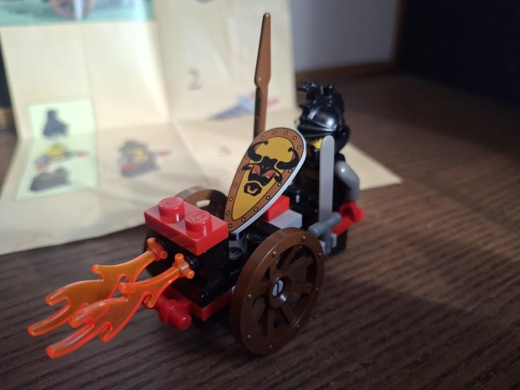 LEGO 4807 Fire Attack – compleet met boekje, Lego, Ophalen of Verzenden, Zo goed als nieuw, Castle