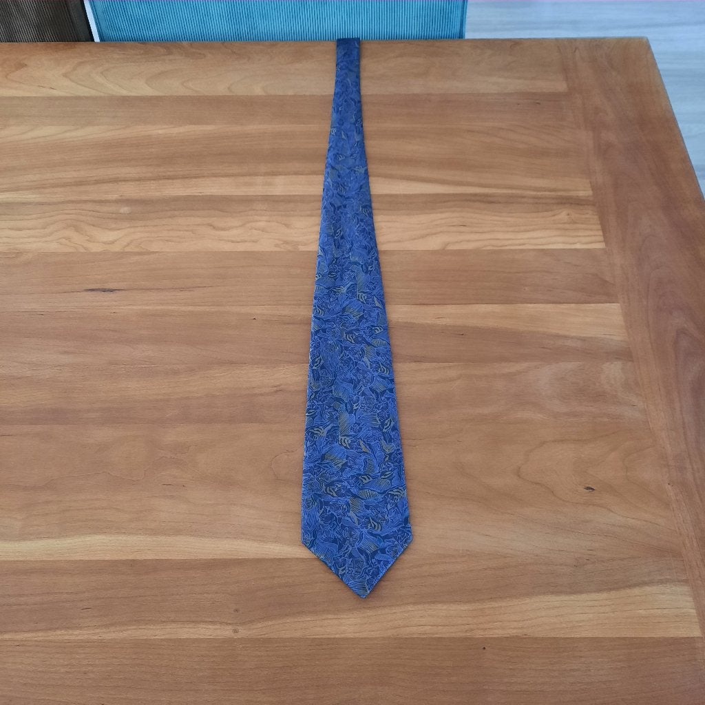 Lichtblauwe zijden stropdas met print van Jose Piscador, Jose Piscador, Blauw, Ophalen of Verzenden, Zo goed als nieuw
