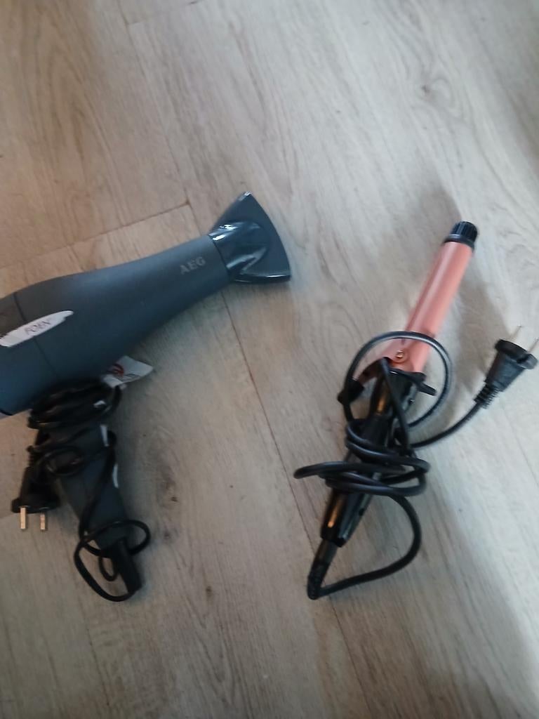 Föhn en Krultang Set - AEG Föhn, Ophalen of Verzenden, Gebruikt, Haarverzorging